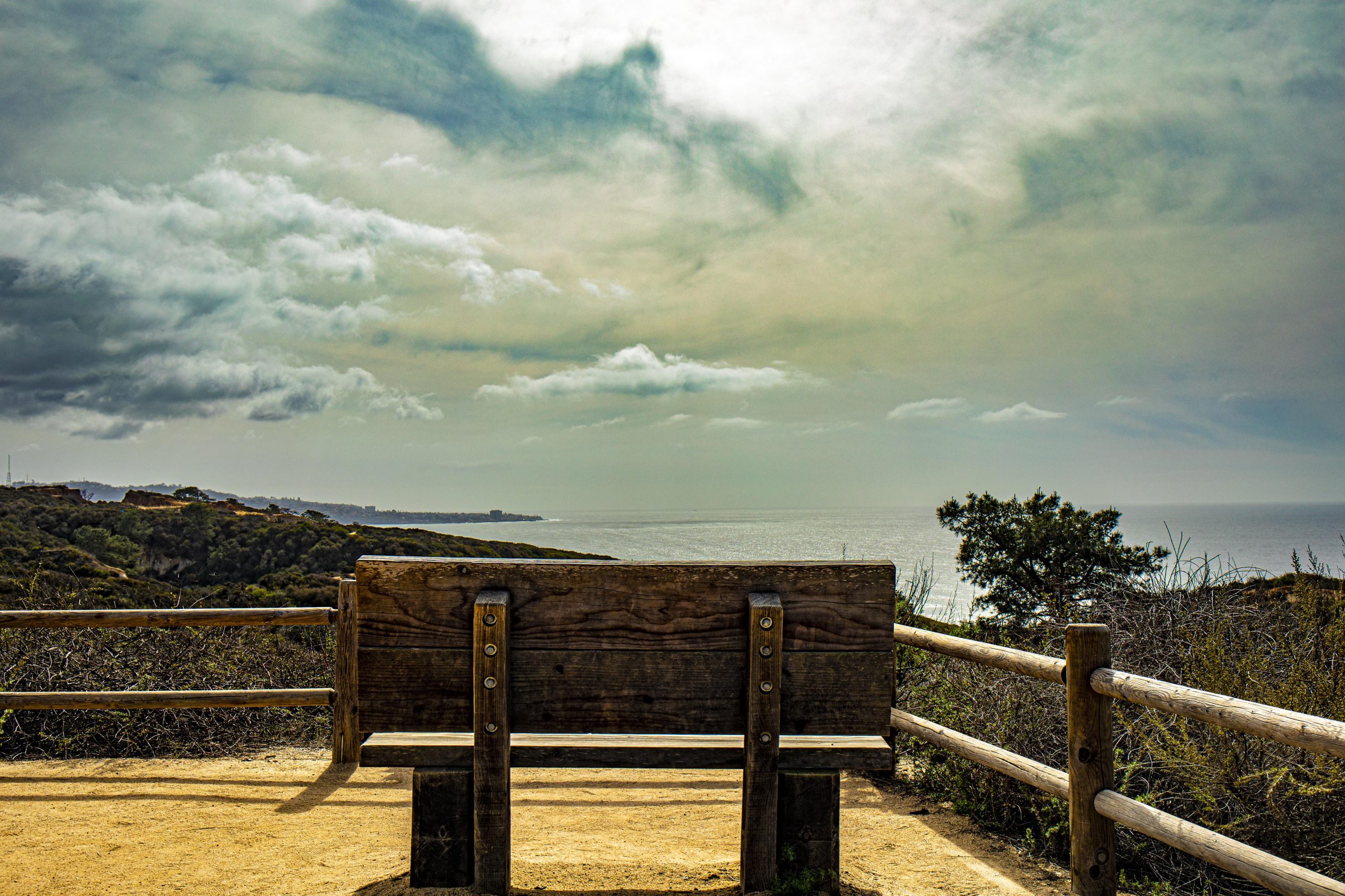 kotica-bench-6013052